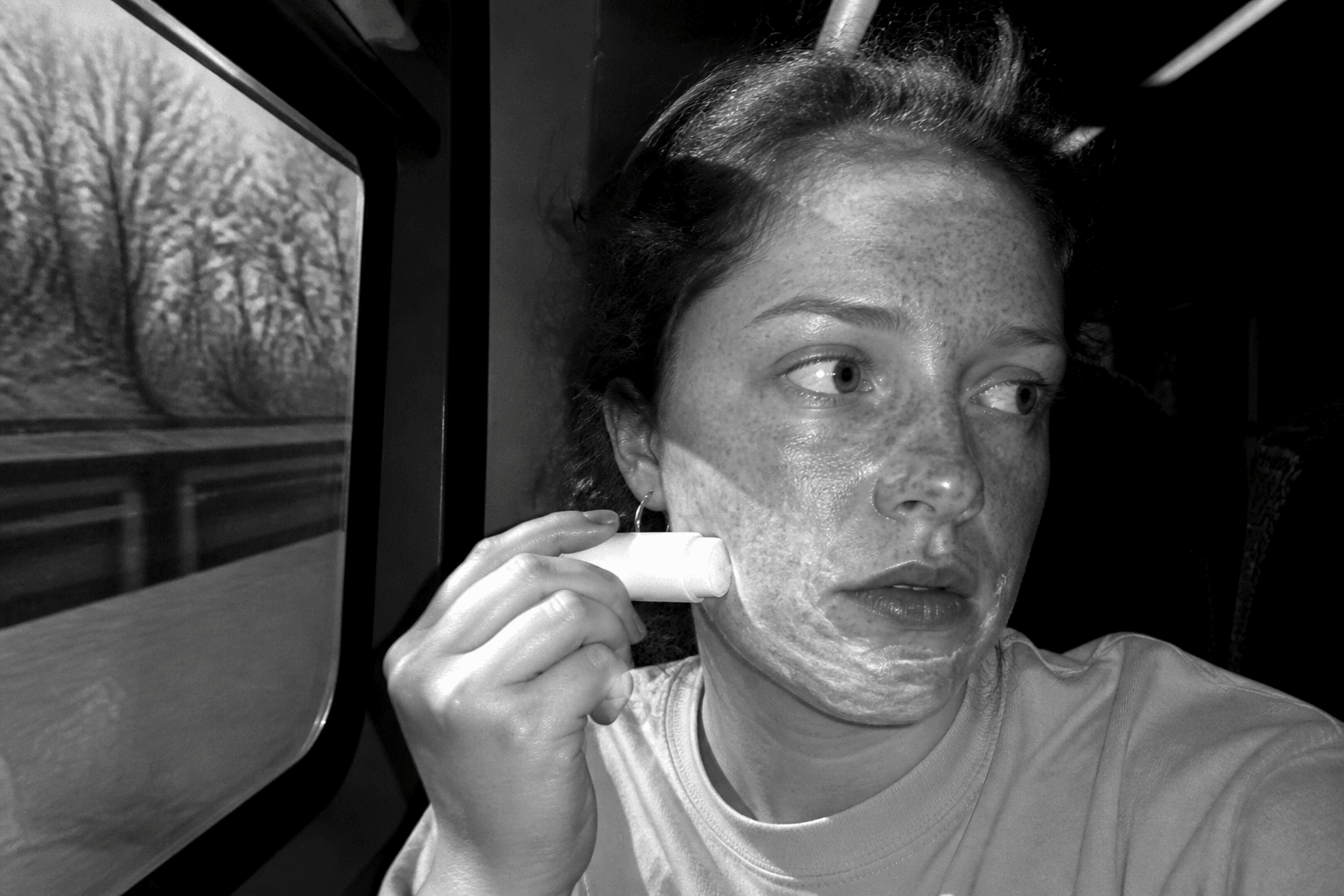 How to Apply Sunscreen With a Beard and Avoid White Cast